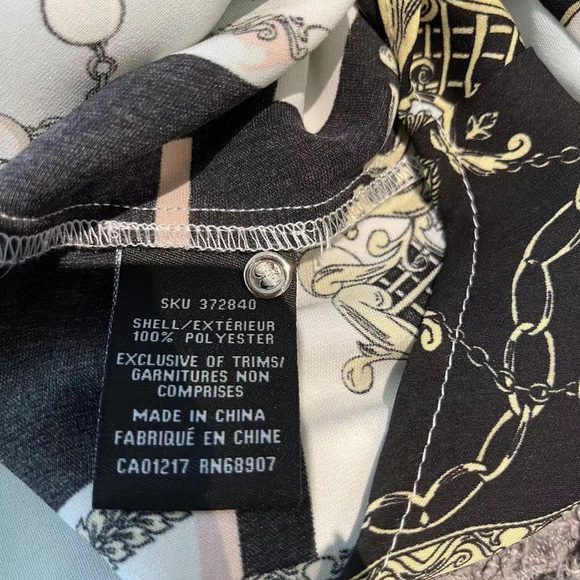 Le château blouse top for women - Picture 3 of 3